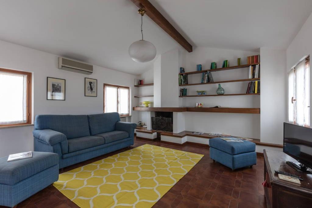 Di Vittorio Loft Apartamento Desenzano del Garda Exterior foto